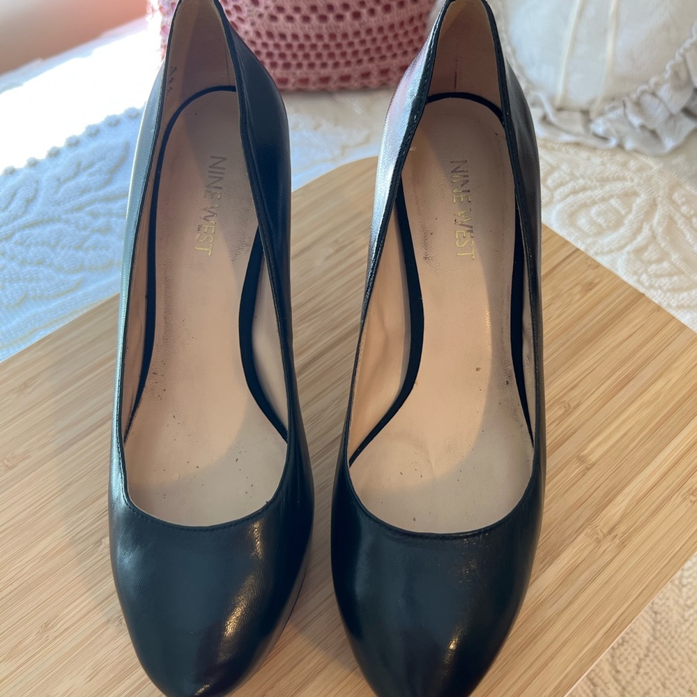 Nine West pumps